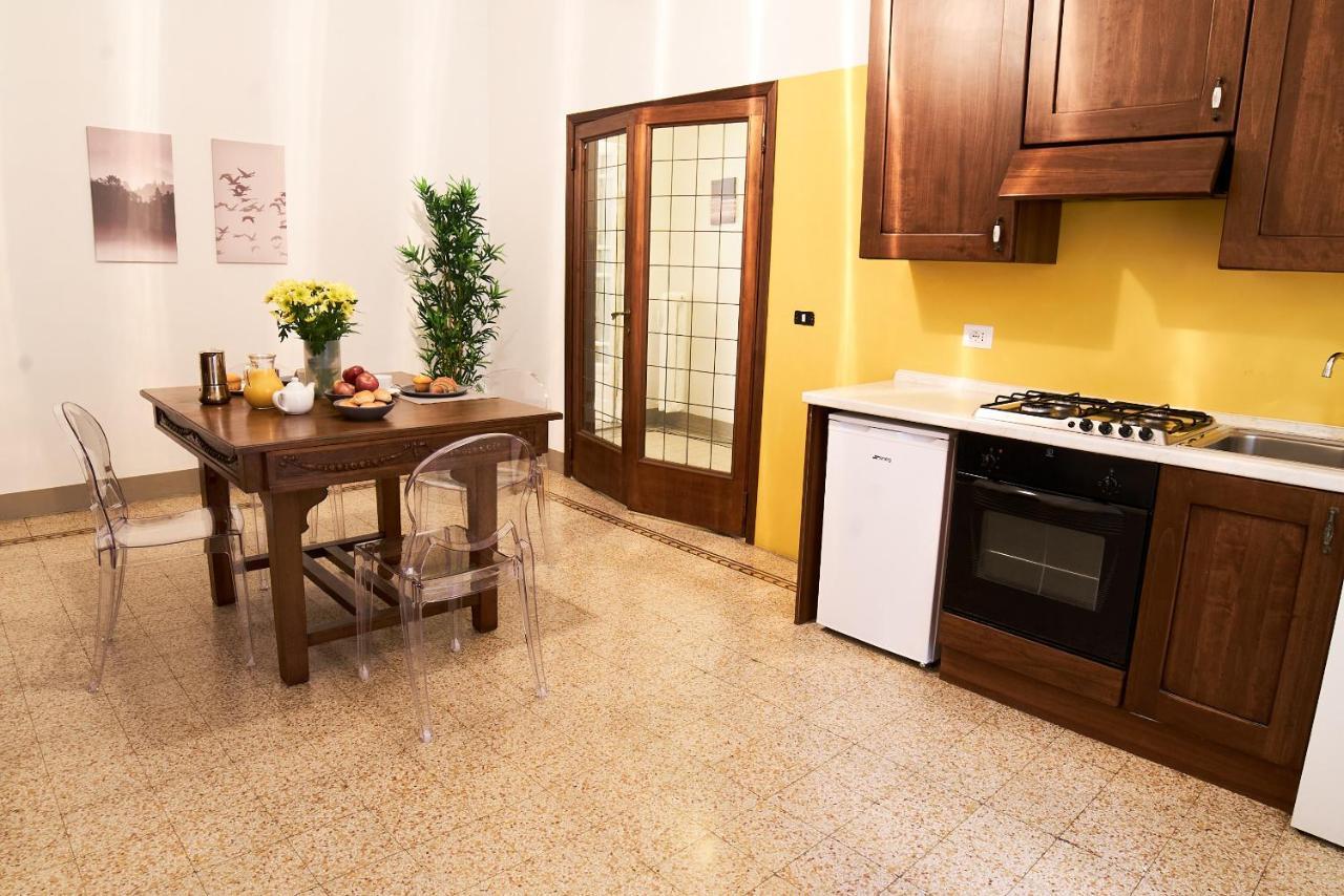 Alfani Apt - Dolcevita Holiday Florence Exterior photo